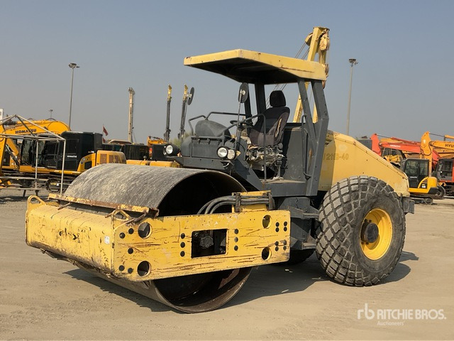 2010 Bomag BW211D-40 - Schapenpootwals/ Grondverdichter: afbeelding 3 2010 Bomag BW211D-40 - Schapenpootwals/ Grondverdichter: afbeelding 3