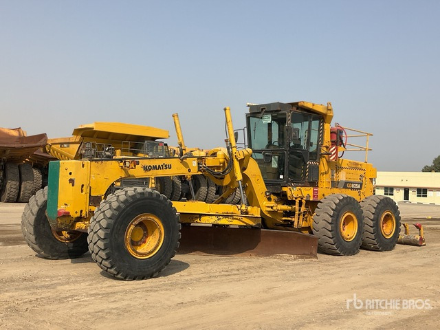 2011 Komatsu GD825A-2 - Grader: afbeelding 2 2011 Komatsu GD825A-2 - Grader: afbeelding 2
