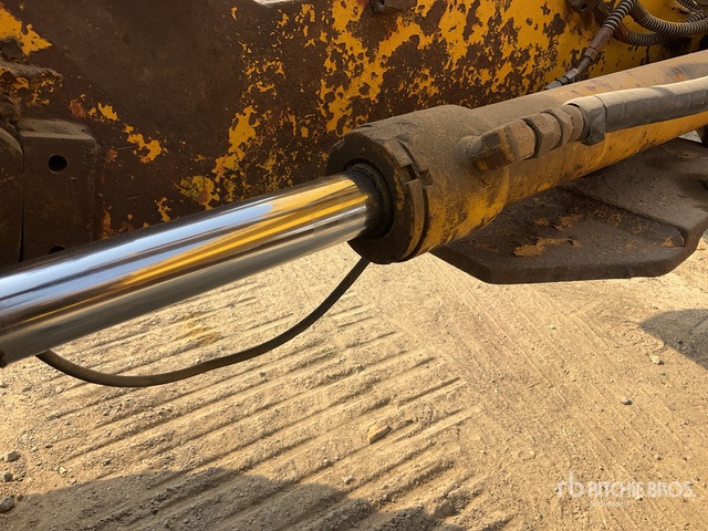 2011 Komatsu GD825A-2 - Grader: afbeelding 5 2011 Komatsu GD825A-2 - Grader: afbeelding 5