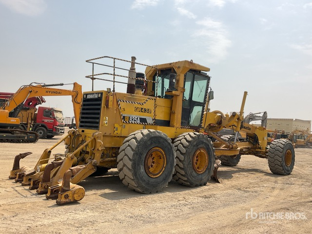 2011 Komatsu GD825A-2 - Grader: afbeelding 3 2011 Komatsu GD825A-2 - Grader: afbeelding 3
