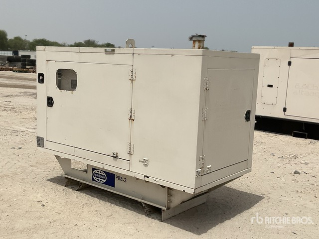 2014 FG Wilson P88 3 100 kVA Skid-Mounted (Inoperable) Generator Set - Industrie generator: afbeelding 3 2014 FG Wilson P88 3 100 kVA Skid-Mounted (Inoperable) Generator Set - Industrie generator: afbeelding 3