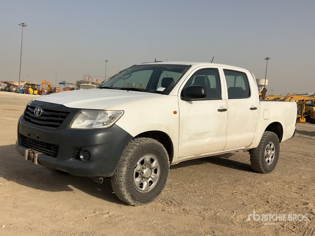 2014 Toyota Hilux 4x4 Crew Cab Pickup - Pick-up: afbeelding 1 2014 Toyota Hilux 4x4 Crew Cab Pickup - Pick-up: afbeelding 1