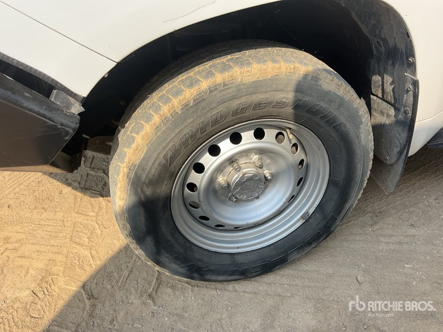 2015 Toyota Prado TX 150L 4x4 SUV - SUV: afbeelding 5 2015 Toyota Prado TX 150L 4x4 SUV - SUV: afbeelding 5
