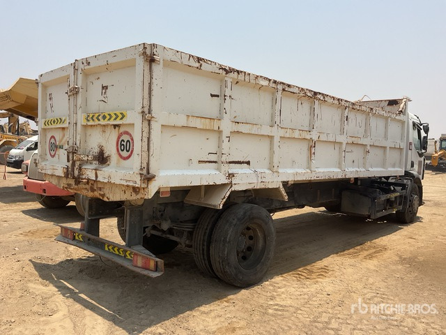 2016 Renault D18 4x2 (Inoperable) S/A Dump Truck - Kipper vrachtwagen: afbeelding 3 2016 Renault D18 4x2 (Inoperable) S/A Dump Truck - Kipper vrachtwagen: afbeelding 3