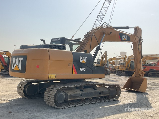 2017 Cat 320D2 - Rupsgraafmachine: afbeelding 3 2017 Cat 320D2 - Rupsgraafmachine: afbeelding 3