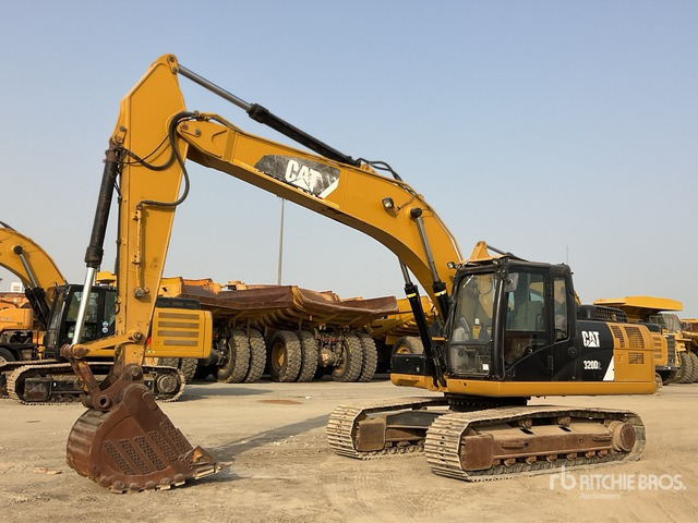 2017 Cat 320D2 - Rupsgraafmachine: afbeelding 1 2017 Cat 320D2 - Rupsgraafmachine: afbeelding 1