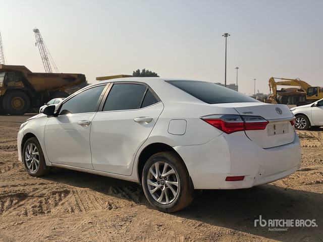 2017 Toyota Corolla Automobile - Personenwagen: afbeelding 2 2017 Toyota Corolla Automobile - Personenwagen: afbeelding 2