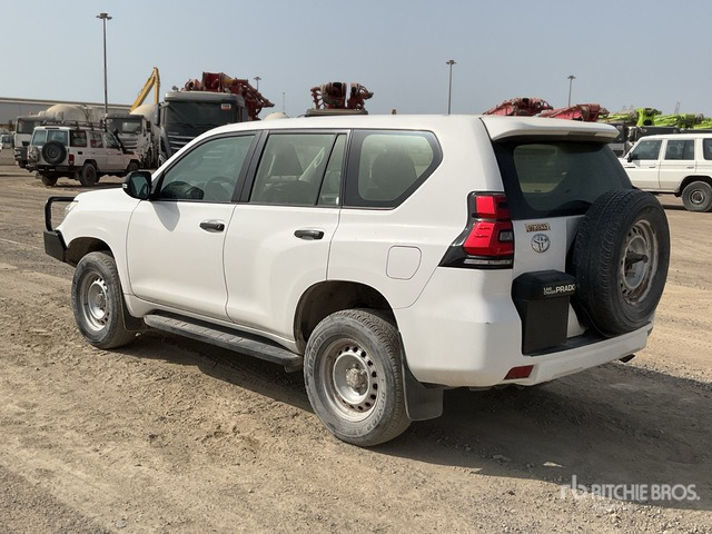 2018 Toyota Prado 150L 4x4 SUV - SUV: afbeelding 3 2018 Toyota Prado 150L 4x4 SUV - SUV: afbeelding 3