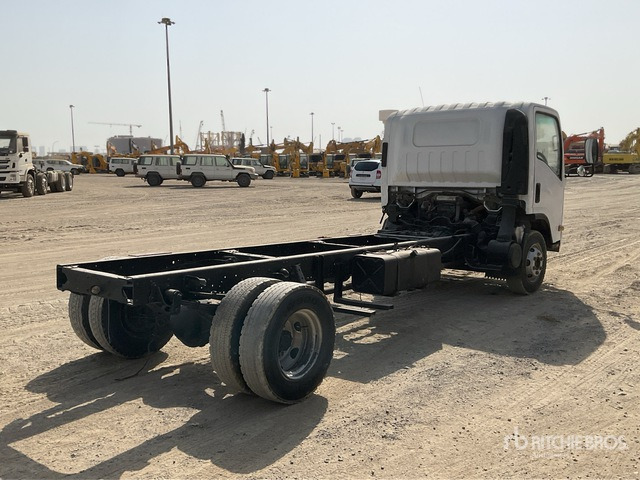 2019 Isuzu NPR 4x2 Cab and Chassis - Chassis vrachtwagen: afbeelding 4 2019 Isuzu NPR 4x2 Cab and Chassis - Chassis vrachtwagen: afbeelding 4