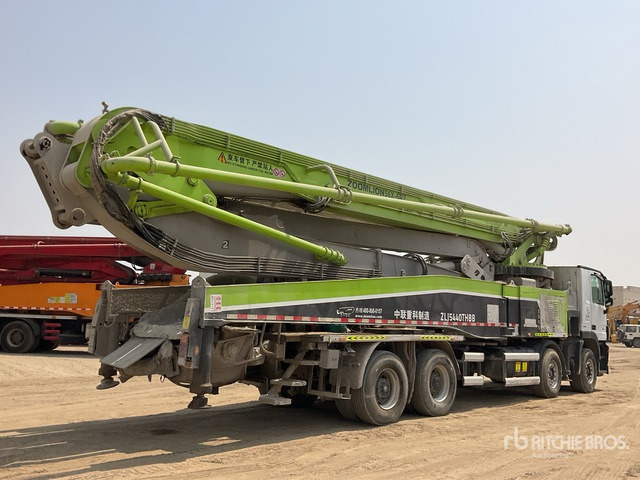 2019 Mercedes-Benz Actros 4141 2019 Zoomlion 56X-6RZ 56 m on 8 ... Concrete Pump Truck - Betonpomp: afbeelding 5 2019 Mercedes-Benz Actros 4141 2019 Zoomlion 56X-6RZ 56 m on 8 ... Concrete Pump Truck - Betonpomp: afbeelding 5