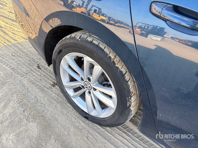 2020 Volkswagen Passat Automobile - Personenwagen: afbeelding 5 2020 Volkswagen Passat Automobile - Personenwagen: afbeelding 5