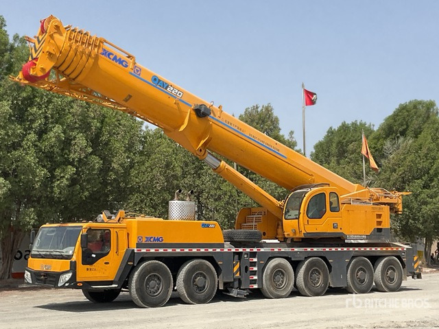 2021 XCMG QAY220 220 ton 12x6x12 All Terrain Crane - Alle terrein kraan: afbeelding 1 2021 XCMG QAY220 220 ton 12x6x12 All Terrain Crane - Alle terrein kraan: afbeelding 1