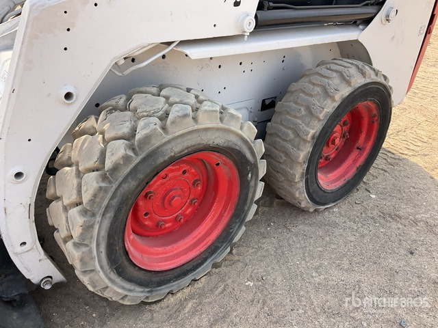 Bobcat S130 Skid Steer Loader - Schranklader: afbeelding 4 Bobcat S130 Skid Steer Loader - Schranklader: afbeelding 4