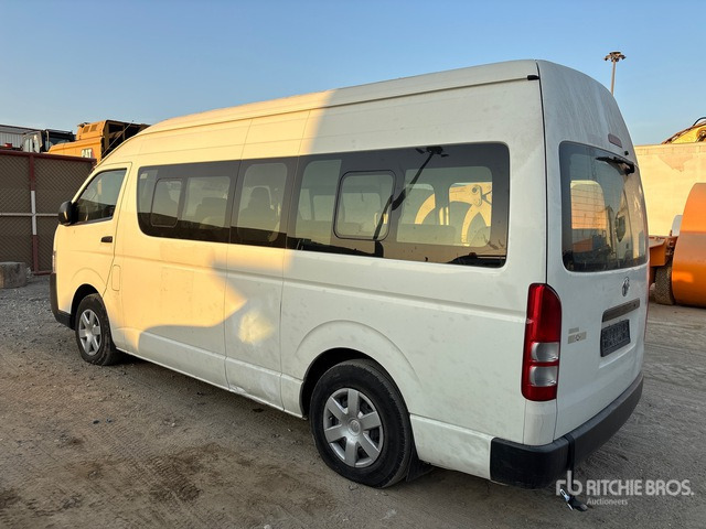 2018 Toyota Hiace 4x2 16-Seat Mini Bus - Bus: afbeelding 2 2018 Toyota Hiace 4x2 16-Seat Mini Bus - Bus: afbeelding 2