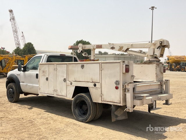 2006 Ford F550XL SUPER DUTY 4x2 Service Truck - Gemeentelijke machine/ Speciaal: afbeelding 4 2006 Ford F550XL SUPER DUTY 4x2 Service Truck - Gemeentelijke machine/ Speciaal: afbeelding 4