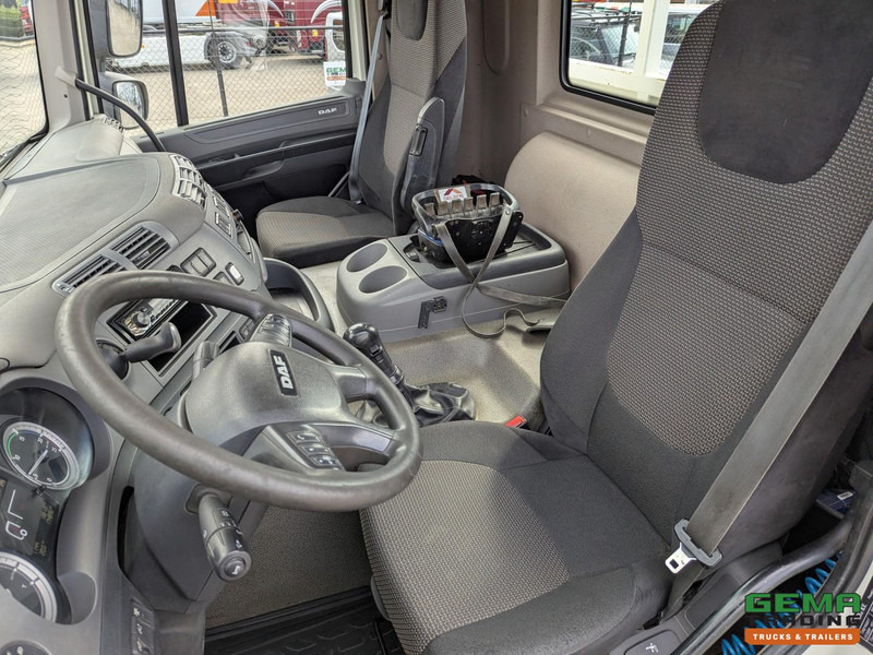 DAF CF 330 FAT 6x4 Dagcab Euro6A - Open laadbak 6.4m + PM 15522 - RadioGrafisch - Handgeschakeld - 08/2025APK - Vrachtwagen met open laadbak, Kraanwagen: afbeelding 5 DAF CF 330 FAT 6x4 Dagcab Euro6A - Open laadbak 6.4m + PM 15522 - RadioGrafisch - Handgeschakeld - 08/2025APK - Vrachtwagen met open laadbak, Kraanwagen: afbeelding 5