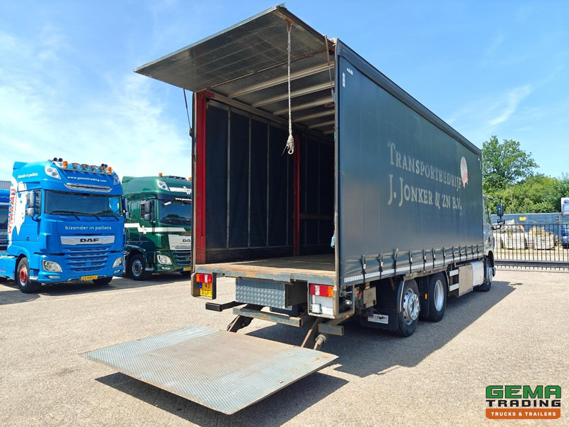 DAF CF 400 FAN 6x2/4 SpaceCab Euro6A - Schuifzeilenbak 7.7m + Laadklep 2000kg - HH Vloer - AanhangerKoppeling - Schuifzeilen vrachtwagen: afbeelding 2 DAF CF 400 FAN 6x2/4 SpaceCab Euro6A - Schuifzeilenbak 7.7m + Laadklep 2000kg - HH Vloer - AanhangerKoppeling - Schuifzeilen vrachtwagen: afbeelding 2