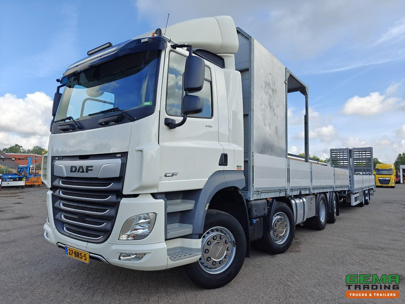 DAF CF 430 FAX 8x2/6 Dagcabine Euro6D - Machine Transporter + 2assige Aanhanger - Hydraulische Rampen - Afneembare 10.000L WaterTank - 20.000km! Origineel - Autovrachtwagen vrachtwagen: afbeelding 1 DAF CF 430 FAX 8x2/6 Dagcabine Euro6D - Machine Transporter + 2assige Aanhanger - Hydraulische Rampen - Afneembare 10.000L WaterTank - 20.000km! Origineel - Autovrachtwagen vrachtwagen: afbeelding 1