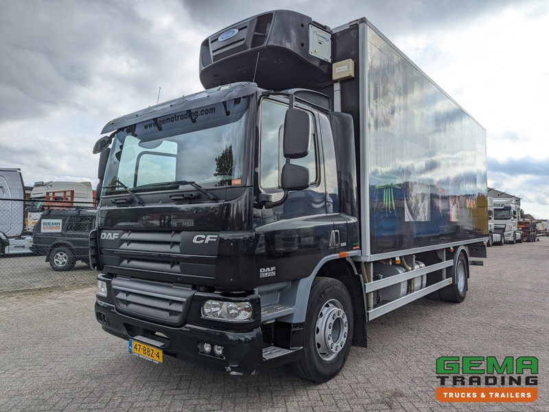 DAF FA CF65.250 4x2 Daycab Euro5 KoelVriesBak 6.7M + Carrier Supra750Mt + Laadklep2000kg - 07/2025 APK (V827) - Koelwagen vrachtwagen: afbeelding 1 DAF FA CF65.250 4x2 Daycab Euro5 KoelVriesBak 6.7M + Carrier Supra750Mt + Laadklep2000kg - 07/2025 APK (V827) - Koelwagen vrachtwagen: afbeelding 1