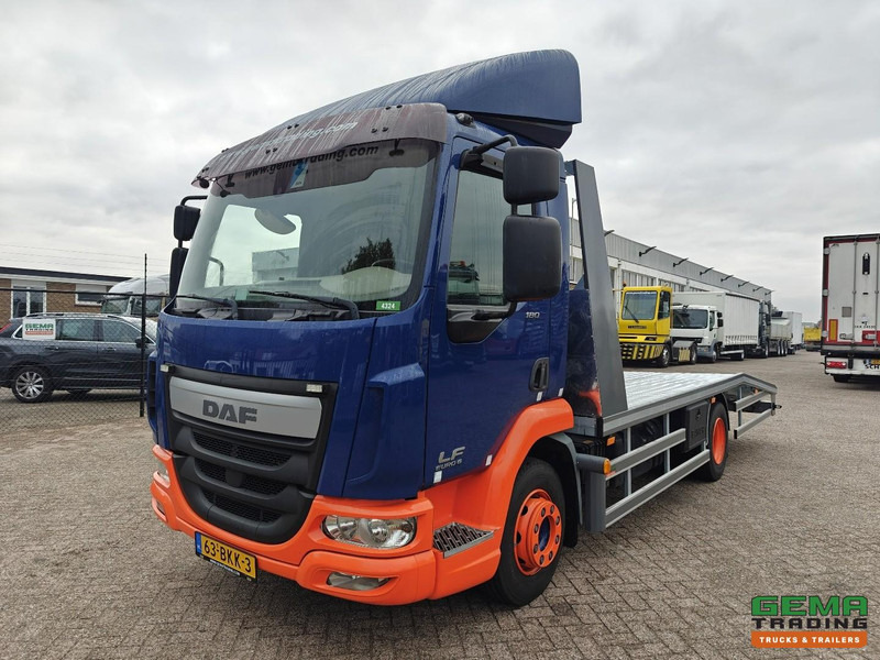 DAF LF 180 FA 4x2 Dagcab Euro6C - Oprijwagen/Machine transporter 5.3m + Lier 5900kg - Trekhaak - 09/2026 APK - NieuweOPbouw! - Autovrachtwagen vrachtwagen: afbeelding 1 DAF LF 180 FA 4x2 Dagcab Euro6C - Oprijwagen/Machine transporter 5.3m + Lier 5900kg - Trekhaak - 09/2026 APK - NieuweOPbouw! - Autovrachtwagen vrachtwagen: afbeelding 1