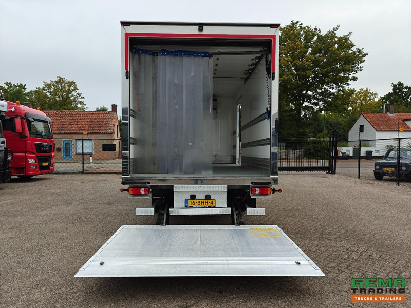 DAF LF 210 FA 4x2 Dagcab Euro6A - Koel/Vriesbak 5.5M + Carrier Supra 550 + Laadklep 2000KG - 173.000KM! - Koelwagen vrachtwagen: afbeelding 5 DAF LF 210 FA 4x2 Dagcab Euro6A - Koel/Vriesbak 5.5M + Carrier Supra 550 + Laadklep 2000KG - 173.000KM! - Koelwagen vrachtwagen: afbeelding 5
