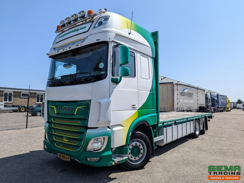 DAF XF 530 FAN 6x2/4 SuperSpaceCab Euro6C - Retarder - OpenLaadbak 7.4M - SmartTacho V2 - NOKKENAS problem - 05/2026 APK - Vrachtwagen met open laadbak: afbeelding 1 DAF XF 530 FAN 6x2/4 SuperSpaceCab Euro6C - Retarder - OpenLaadbak 7.4M - SmartTacho V2 - NOKKENAS problem - 05/2026 APK - Vrachtwagen met open laadbak: afbeelding 1
