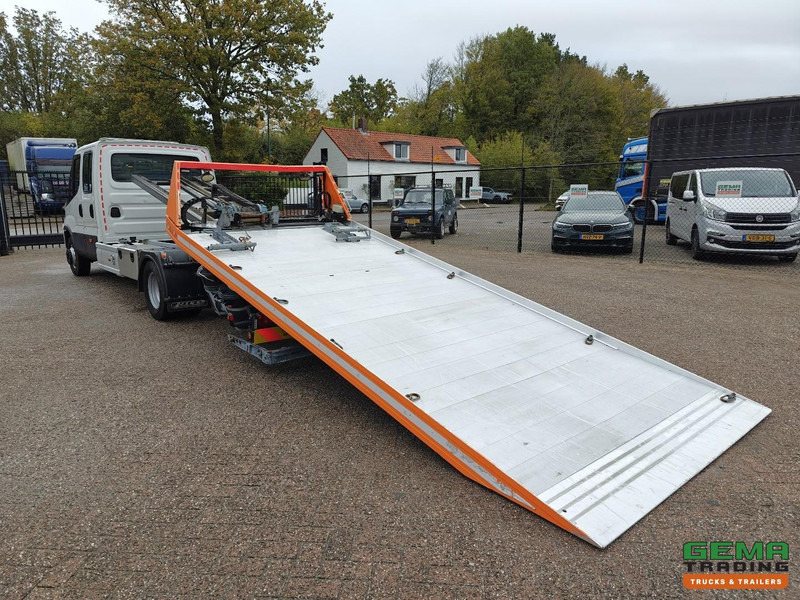 Iveco 70C18 4x2 DubbelCabine Euro6 - Jige Simplex 3T5 + Bril 1095KG - Lier 3.5T - Bergingsvoertuig: afbeelding 3 Iveco 70C18 4x2 DubbelCabine Euro6 - Jige Simplex 3T5 + Bril 1095KG - Lier 3.5T - Bergingsvoertuig: afbeelding 3