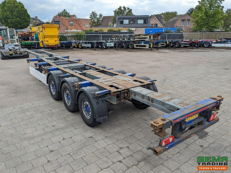 Krone SDC 27 3-Assen SAF - Lift as - Schijfremmen - Achterschuiver - 20 2x20FT/30/40FT - Containertransporter/ Wissellaadbak oplegger: afbeelding 5 Krone SDC 27 3-Assen SAF - Lift as - Schijfremmen - Achterschuiver - 20 2x20FT/30/40FT - Containertransporter/ Wissellaadbak oplegger: afbeelding 5