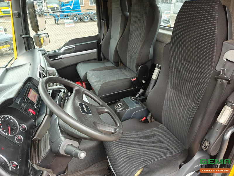 Leasing MAN TGM 15.290 4x2 Dagcabine (3 pl) Euro6 - Jige Simplex 6T5 + Lier 3.5T + Bril 3000kg MAN TGM 15.290 4x2 Dagcabine (3 pl) Euro6 - Jige Simplex 6T5 + Lier 3.5T + Bril 3000kg: afbeelding 17 Leasing MAN TGM 15.290 4x2 Dagcabine (3 pl) Euro6 - Jige Simplex 6T5 + Lier 3.5T + Bril 3000kg MAN TGM 15.290 4x2 Dagcabine (3 pl) Euro6 - Jige Simplex 6T5 + Lier 3.5T + Bril 3000kg: afbeelding 17
