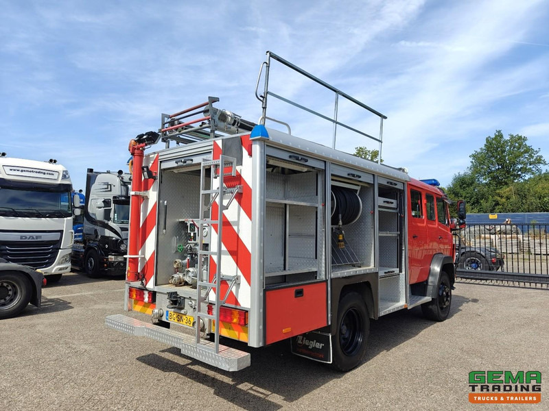 Mercedes-Benz 1124 AF 4x4 Dubbelcab 6Cil - 8 Pers - Ziegler TS - Tankautospuit TS09 LD2.800 HD265 T2.000 S40 - 04/2026 APK - Brandweerwagen: afbeelding 3 Mercedes-Benz 1124 AF 4x4 Dubbelcab 6Cil - 8 Pers - Ziegler TS - Tankautospuit TS09 LD2.800 HD265 T2.000 S40 - 04/2026 APK - Brandweerwagen: afbeelding 3