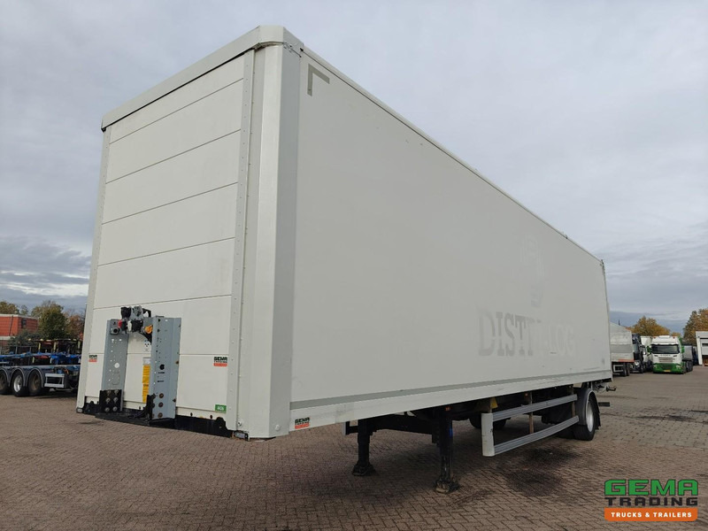 System Tailer GSTFS 10 1-As SAF - CITY - StuurAs - Gesloten opbouw 11.10m + Laadklep 2500KG - Accubak - Gesloten oplegger: afbeelding 1 System Tailer GSTFS 10 1-As SAF - CITY - StuurAs - Gesloten opbouw 11.10m + Laadklep 2500KG - Accubak - Gesloten oplegger: afbeelding 1