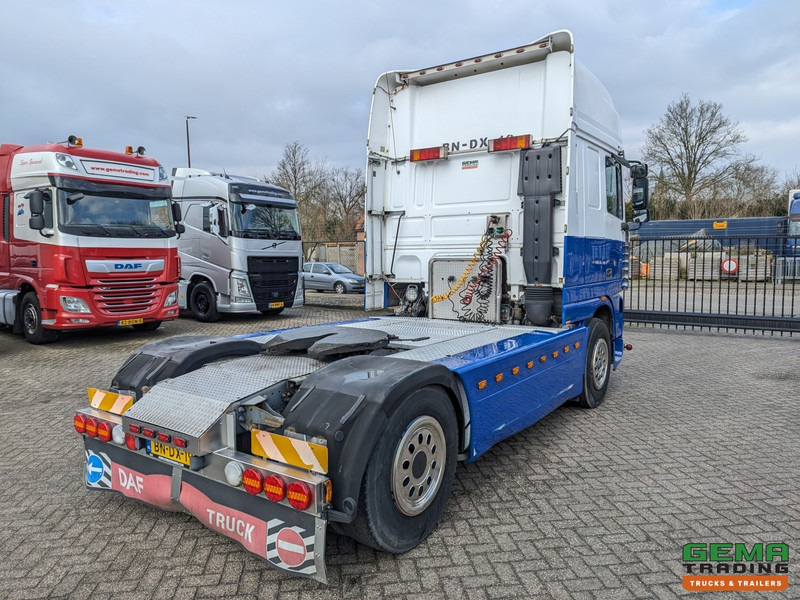 DAF 95XF.480 4x2 Superspacecab Euro3 - Handgeschakeld - Limited Edition Interieur - Side Skirts - Luchthoorns - Trekker: afbeelding 3 DAF 95XF.480 4x2 Superspacecab Euro3 - Handgeschakeld - Limited Edition Interieur - Side Skirts - Luchthoorns - Trekker: afbeelding 3