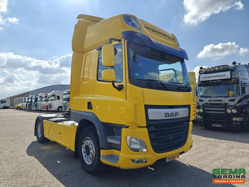 DAF CF 400 FT 4x2 Spacecab Euro6A - Side Skirts - SMARTTacho V2 - Trekker: afbeelding 2 DAF CF 400 FT 4x2 Spacecab Euro6A - Side Skirts - SMARTTacho V2 - Trekker: afbeelding 2