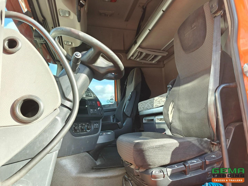 DAF XF 460 FT 4x2 Superspacecab Euro6 A - Standairco - SMARTTacho V2 - Trekker: afbeelding 5 DAF XF 460 FT 4x2 Superspacecab Euro6 A - Standairco - SMARTTacho V2 - Trekker: afbeelding 5