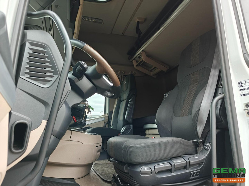 DAF XG+ 480 FT 4x2 Euro6E- MEGA/Lowdeck - Retarder - Dubbele tanks - MirrorCam - 320.000KM - Trekker: afbeelding 5 DAF XG+ 480 FT 4x2 Euro6E- MEGA/Lowdeck - Retarder - Dubbele tanks - MirrorCam - 320.000KM - Trekker: afbeelding 5