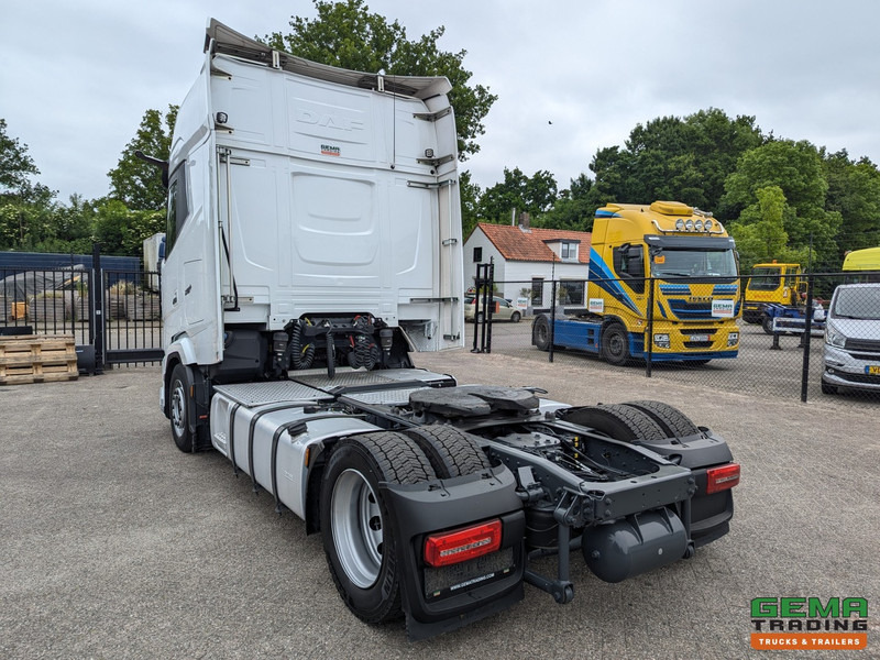 DAF XG+ 4x2 Euro6E - MEGA/Lowdeck - Retarder - Dubbele tanks - MirrorCam - 3 DVS StarRating - Trekker: afbeelding 4 DAF XG+ 4x2 Euro6E - MEGA/Lowdeck - Retarder - Dubbele tanks - MirrorCam - 3 DVS StarRating - Trekker: afbeelding 4