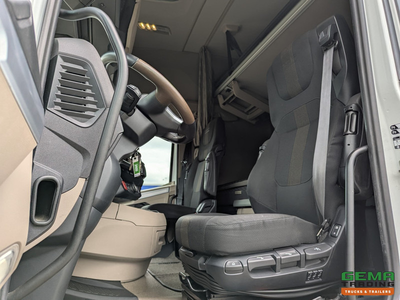 DAF XG+ 4x2 Euro6E - MEGA/Lowdeck - Retarder - Dubbele tanks - MirrorCam - 3 DVS StarRating - Trekker: afbeelding 5 DAF XG+ 4x2 Euro6E - MEGA/Lowdeck - Retarder - Dubbele tanks - MirrorCam - 3 DVS StarRating - Trekker: afbeelding 5