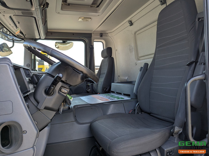 Scania P410 4x2 Dagcab Euro6A - 364.000KM - Semi-Automaat - Luchtvering - Standkachel - MEGA - Trekker: afbeelding 5 Scania P410 4x2 Dagcab Euro6A - 364.000KM - Semi-Automaat - Luchtvering - Standkachel - MEGA - Trekker: afbeelding 5