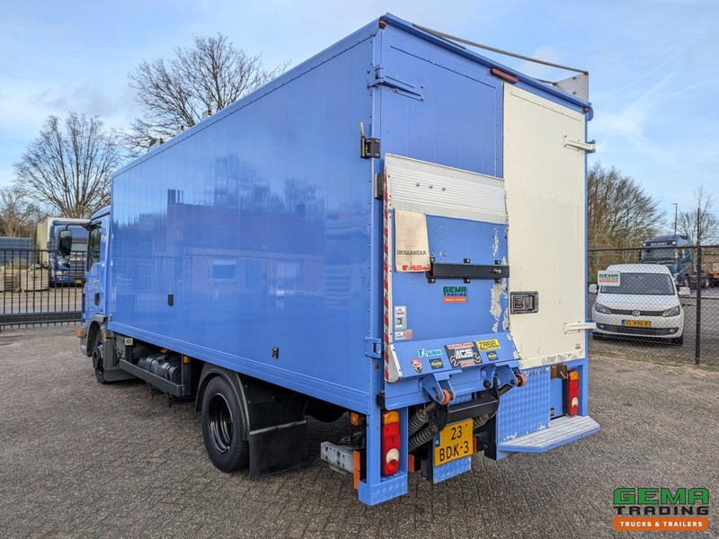 MAN TGL 7.150 4x2 Dagcabine Euro6 - Camper/Kart/Motor/ Mobiele Werkplaats - Laadklep 750KG - Zonnepaneel - Vrachtwagen: afbeelding 5 MAN TGL 7.150 4x2 Dagcabine Euro6 - Camper/Kart/Motor/ Mobiele Werkplaats - Laadklep 750KG - Zonnepaneel - Vrachtwagen: afbeelding 5