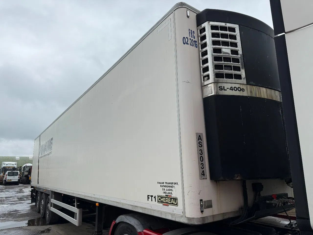 Chereau 3 Axle FRIGO Thermoking SL-400e trailer 7CM Side - Koelwagen oplegger: afbeelding 3 Chereau 3 Axle FRIGO Thermoking SL-400e trailer 7CM Side - Koelwagen oplegger: afbeelding 3