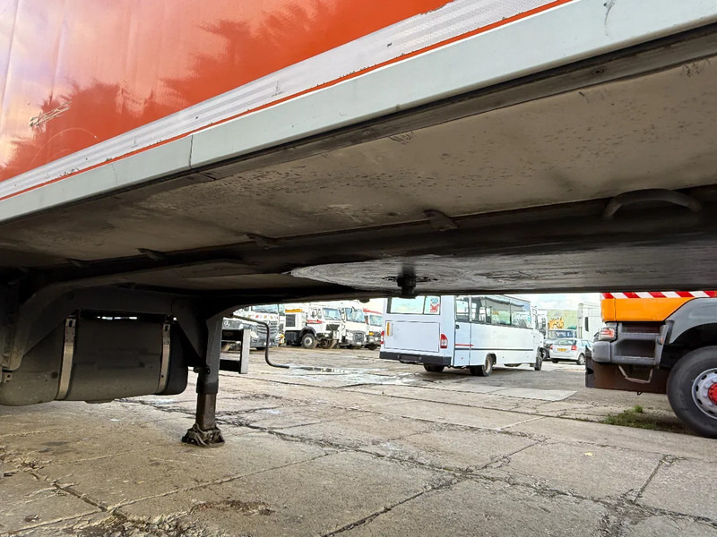 Chereau Frigo Carier Vector 1850 3 axle 7CM Side H2.60 - Koelwagen oplegger: afbeelding 4 Chereau Frigo Carier Vector 1850 3 axle 7CM Side H2.60 - Koelwagen oplegger: afbeelding 4
