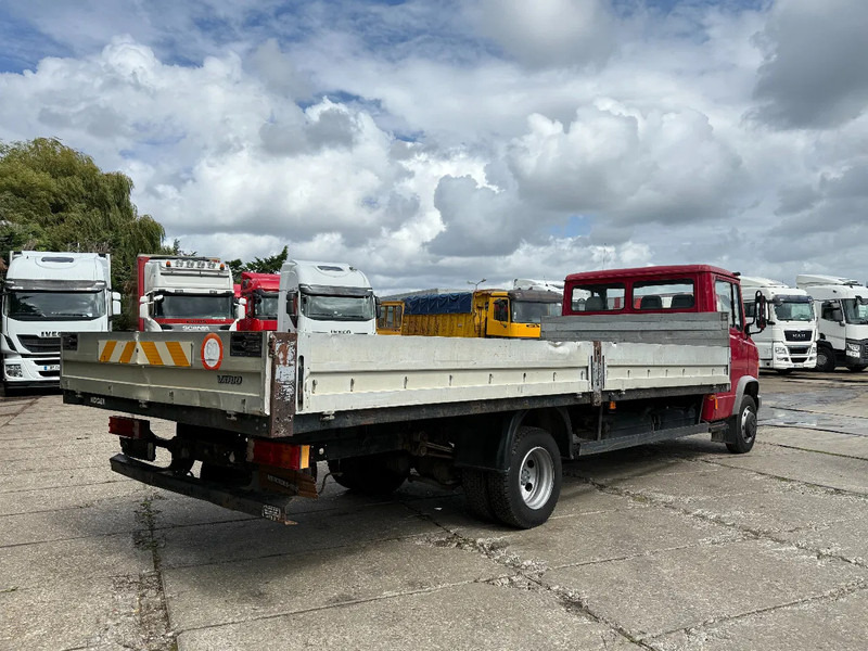 Mercedes-Benz 812 D 4X2 Pick-up Spring/Spring Belgium truck 7.5 Ton - Pick-up: afbeelding 4 Mercedes-Benz 812 D 4X2 Pick-up Spring/Spring Belgium truck 7.5 Ton - Pick-up: afbeelding 4