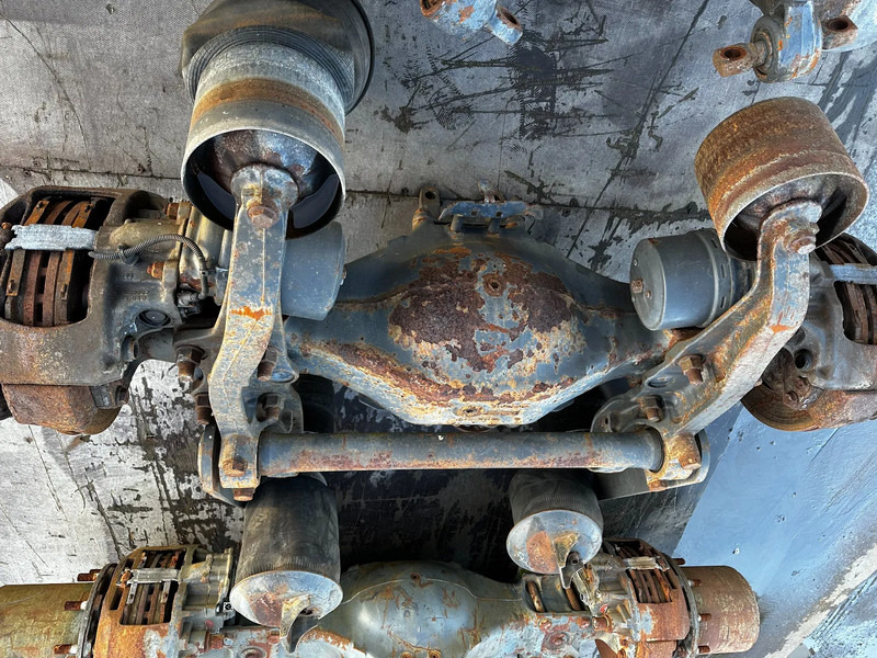 Mercedes-Benz ACTROS 3 SINGLE AXLE + 1 DAF - Achterass: afbeelding 5 Mercedes-Benz ACTROS 3 SINGLE AXLE + 1 DAF - Achterass: afbeelding 5