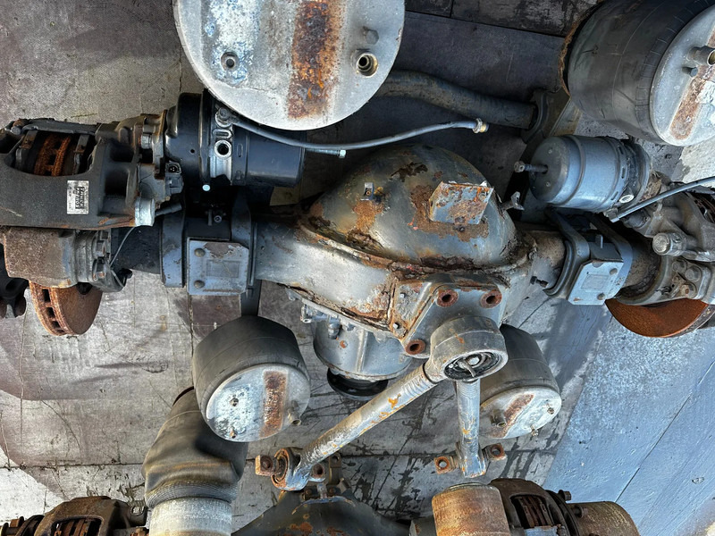 Mercedes-Benz ACTROS 3 SINGLE AXLE + 1 DAF - Achterass: afbeelding 4 Mercedes-Benz ACTROS 3 SINGLE AXLE + 1 DAF - Achterass: afbeelding 4