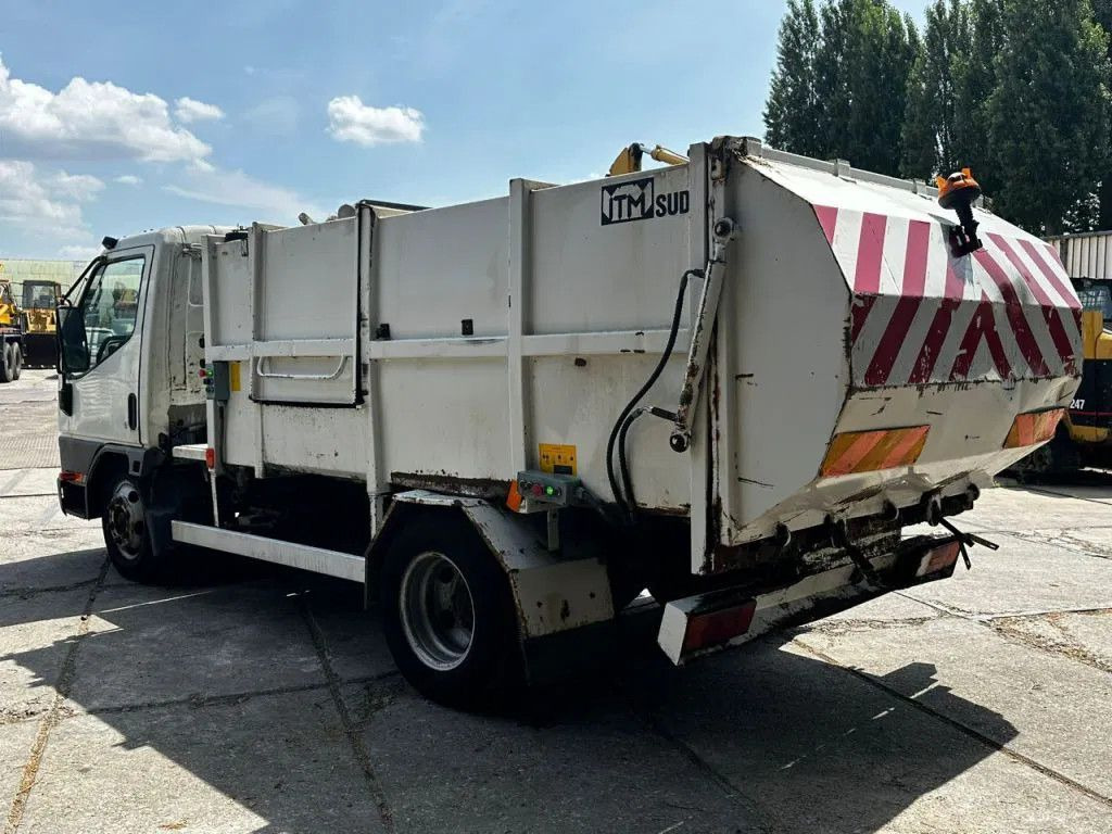 Mitsubishi Canter GARBAGE TRUCK SPRING/SPRING MANUAL GEARBO - Vuilniswagen: afbeelding 4 Mitsubishi Canter GARBAGE TRUCK SPRING/SPRING MANUAL GEARBO - Vuilniswagen: afbeelding 4