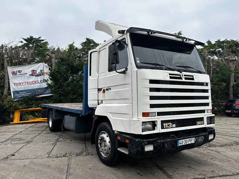Scania P113-360 4X2 Platform Manual Gear Retarder - Vrachtwagen met open laadbak: afbeelding 1 Scania P113-360 4X2 Platform Manual Gear Retarder - Vrachtwagen met open laadbak: afbeelding 1