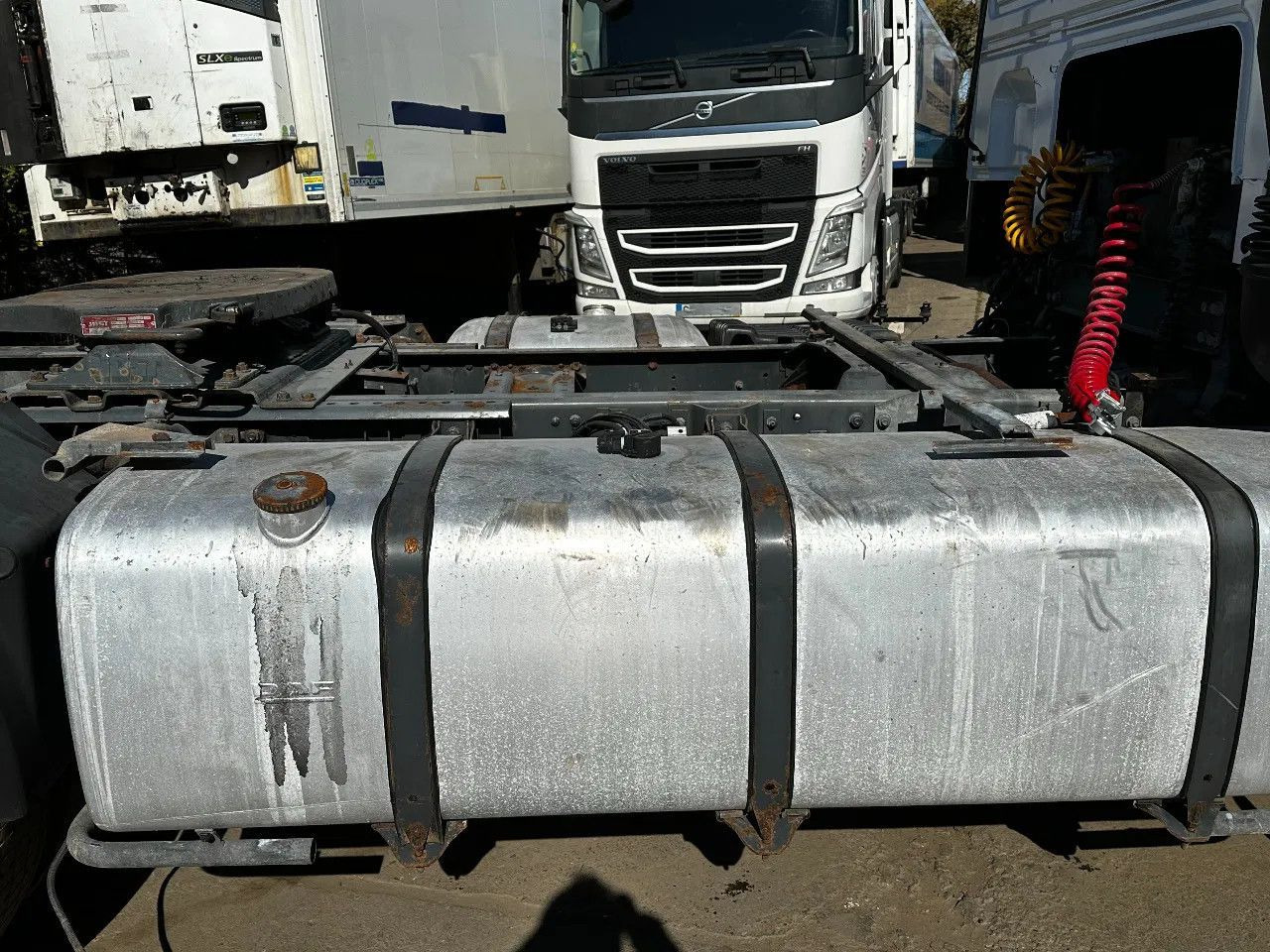 DAF XF 95.480 4X2 Tractor-unit Spring/Air ZF Manual - Trekker: afbeelding 5 DAF XF 95.480 4X2 Tractor-unit Spring/Air ZF Manual - Trekker: afbeelding 5
