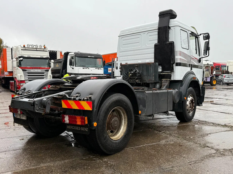 Mercedes-Benz SK 2038 V8 4X2 Tractor-unit Spring/Spring EPS Manual Gear PTO - Trekker: afbeelding 4 Mercedes-Benz SK 2038 V8 4X2 Tractor-unit Spring/Spring EPS Manual Gear PTO - Trekker: afbeelding 4