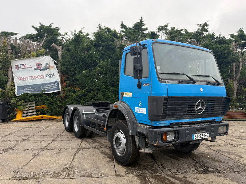 Mercedes-Benz SK 2629 V8 6X4 Tractor-unit Spring/Spring Manual gearbox OM442 - Trekker: afbeelding 1 Mercedes-Benz SK 2629 V8 6X4 Tractor-unit Spring/Spring Manual gearbox OM442 - Trekker: afbeelding 1