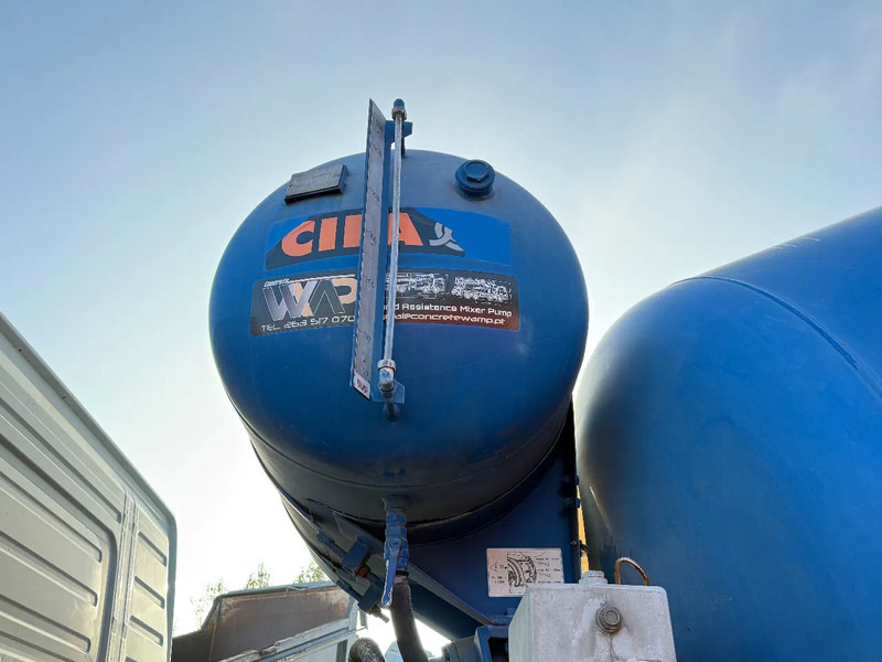 Volvo FM 12.380 8X4 CIFA Beton Mixer Spring/Spring *TOP CONDITION* - Betonmixer: afbeelding 5 Volvo FM 12.380 8X4 CIFA Beton Mixer Spring/Spring *TOP CONDITION* - Betonmixer: afbeelding 5